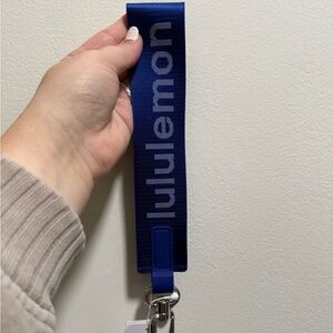 NWT Lululemon Never Lost Riverside Blue Keychain
